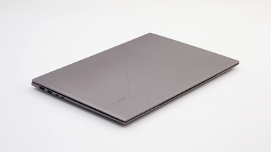 Acer Swift 16 AI SF16-71T-7473 (NX.JU1SA.003)