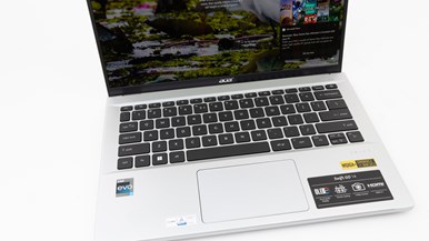 Acer Swift Go 14 SFG14-71-784X