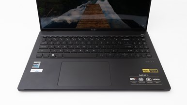 Acer Swift Go 16 SFG16-71-73AX