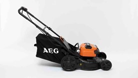 Aeg battery mower online review