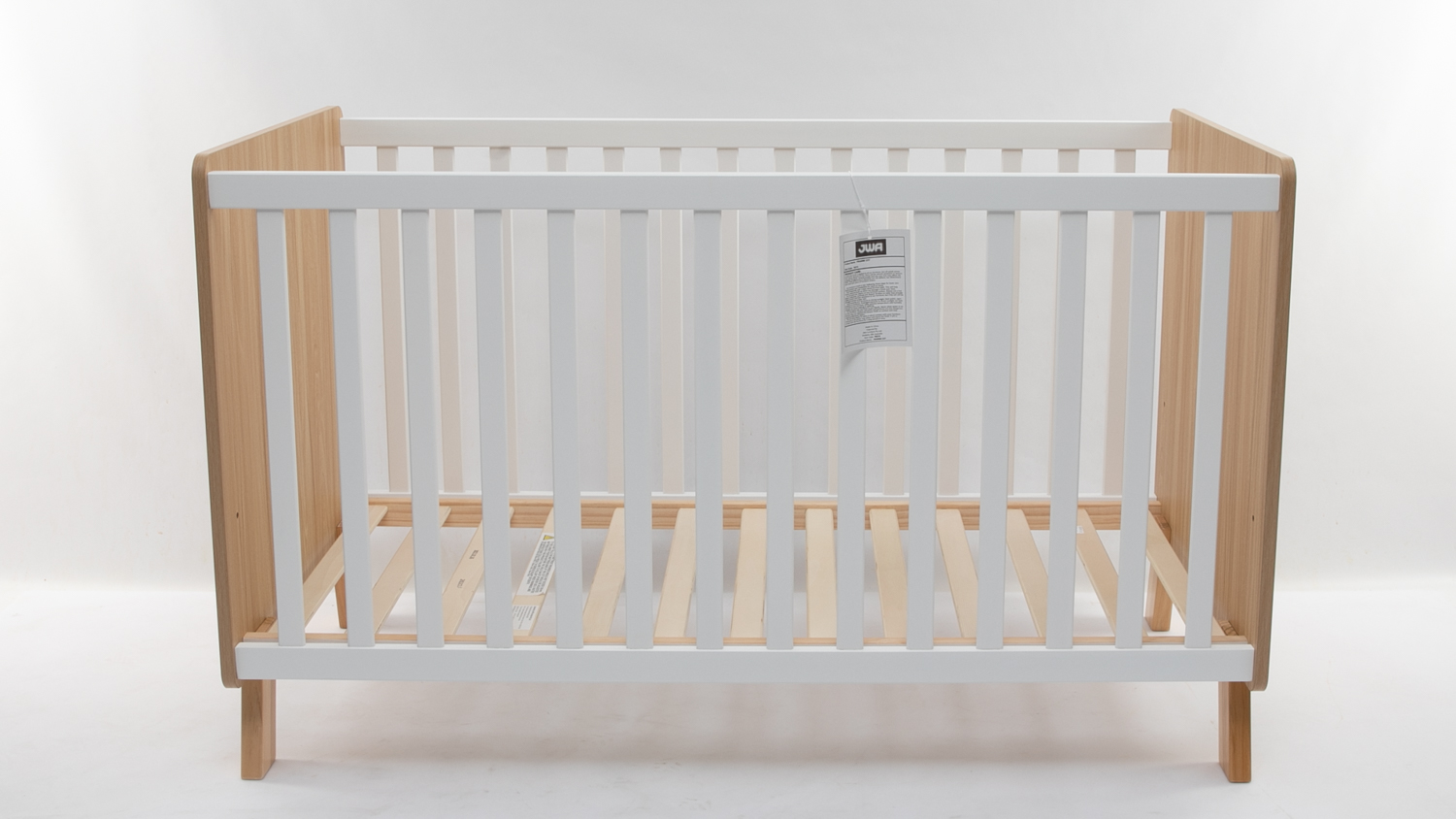 baby cot amart