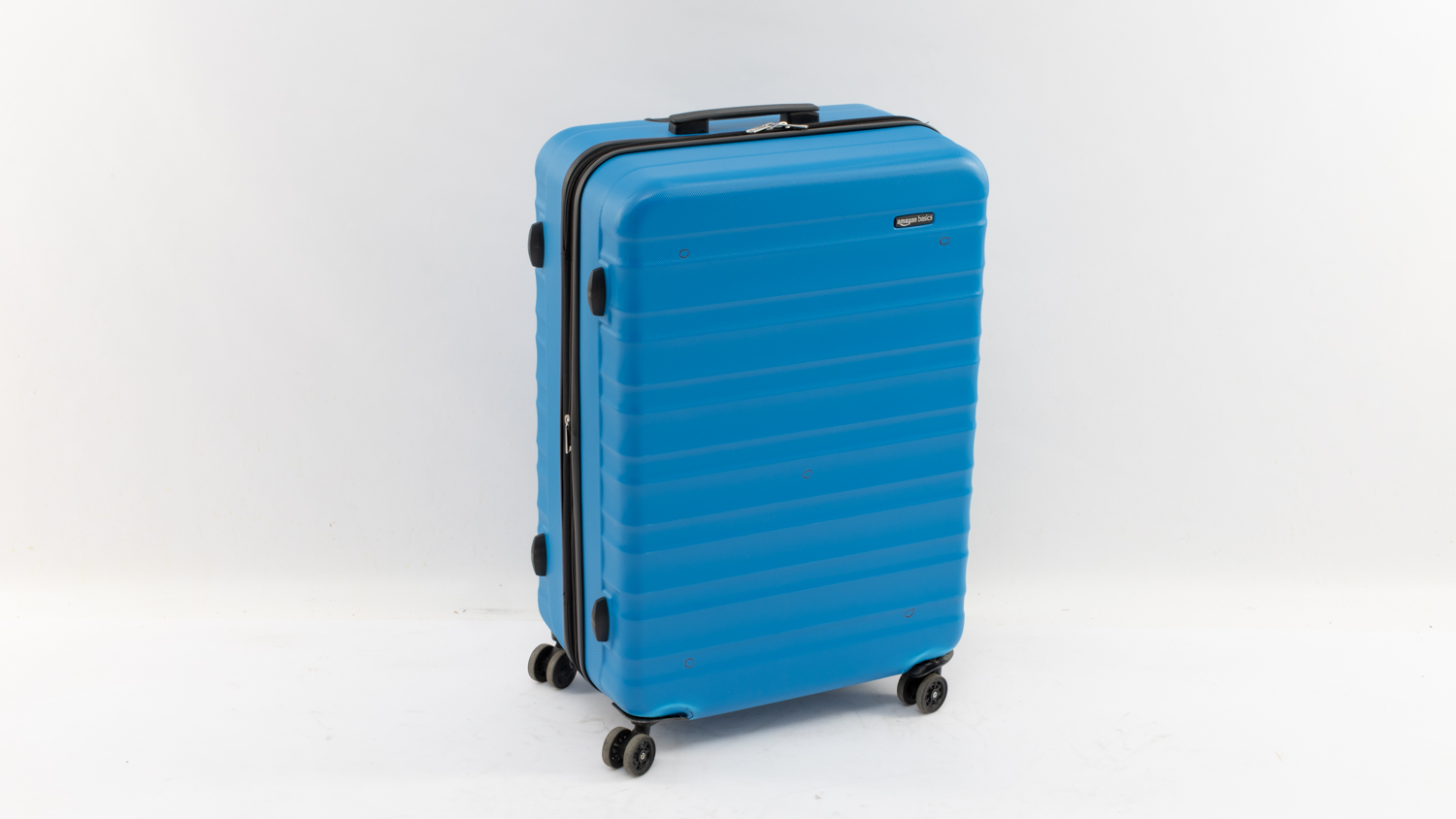 Amazon Basics Hardside Expandable Spinner Suitcase 78cm carousel image
