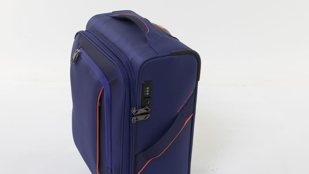 american tourister applite 3