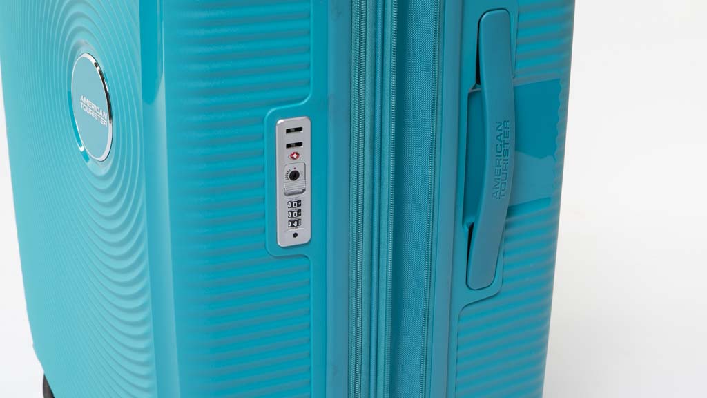American Tourister Curio 80cm Spinner