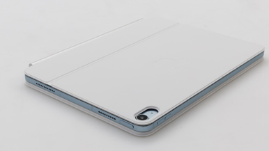 Apple iPad Air 11-inch (M3) Wi-Fi + Cellular (Model: A3267) with Magic Keyboard (Model: A3339)