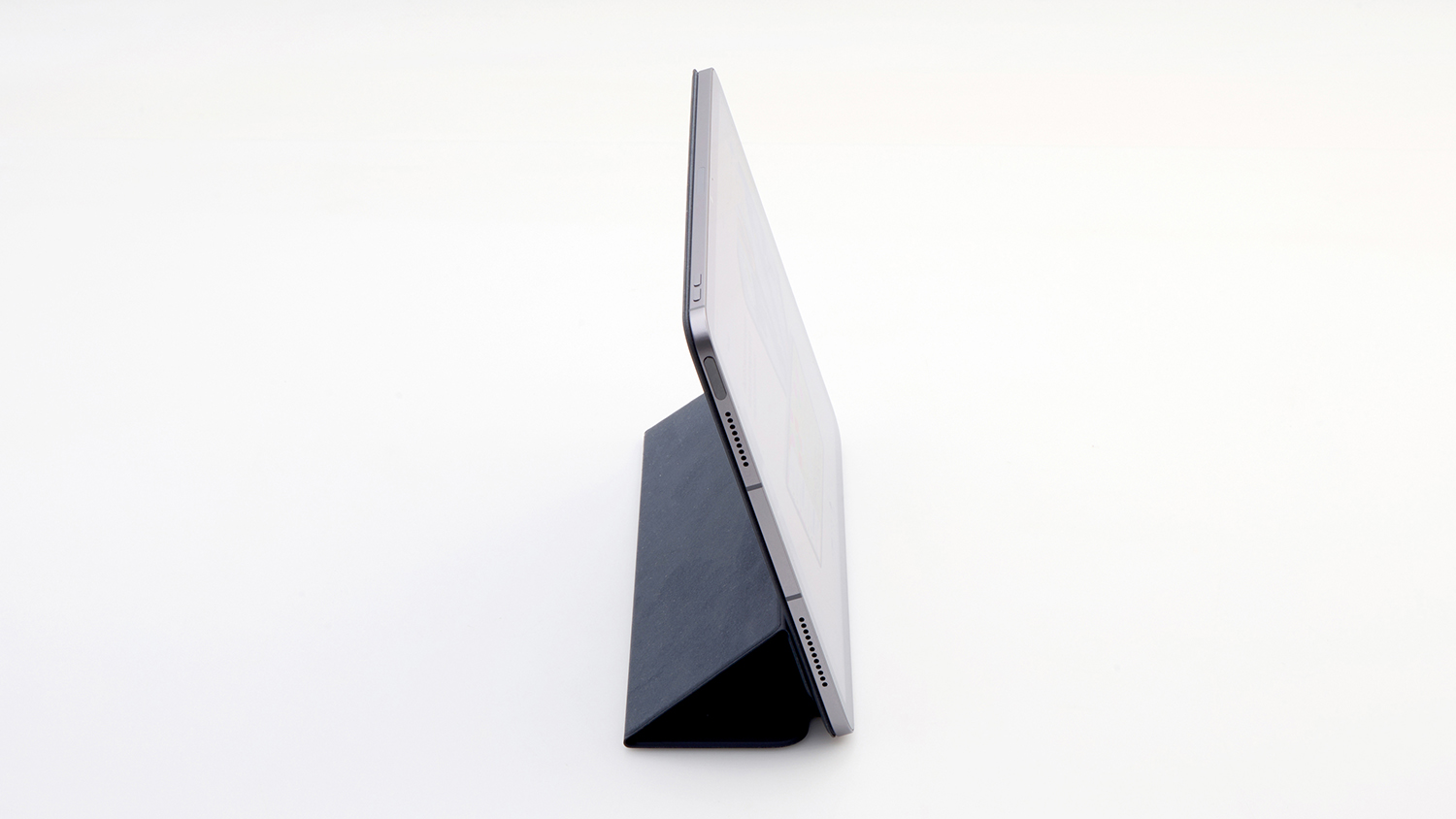 Apple iPad Air 11-inch (M4) Wi-Fi + Cellular (A3460) with Magic Keyboard (Model: A3339)