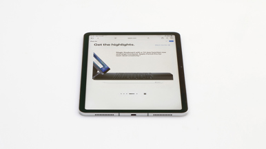 Apple iPad Air 11-inch (M4) Wi-Fi + Cellular (A3460) with Magic Keyboard (Model: A3339)