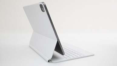 Apple iPad Pro 12.9-inch (6th Generation) Wi-Fi + Cellular (A2437) with Magic Keyboard and Apple Pencil (2nd gen)