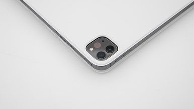 Apple iPad Pro 12.9-inch (6th Generation) Wi-Fi + Cellular (A2437) with Magic Keyboard and Apple Pencil (2nd gen)