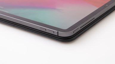 Apple iPad Pro (late 2018) with folio and pencil