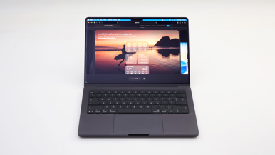Apple MacBook Pro 14-inch (A3426)