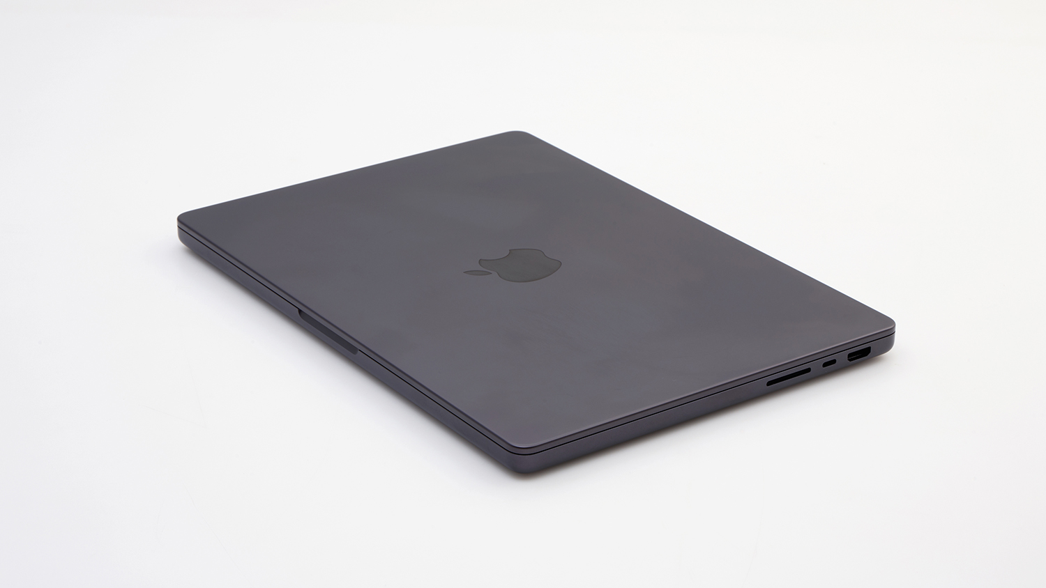 Apple MacBook Pro 14-inch (A3426)
