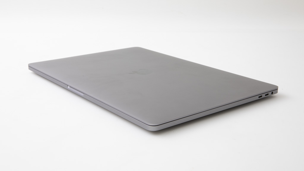 Apple MacBook Pro 16-inch (A2141)
