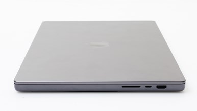 Apple MacBook Pro 16-inch (A3403)
