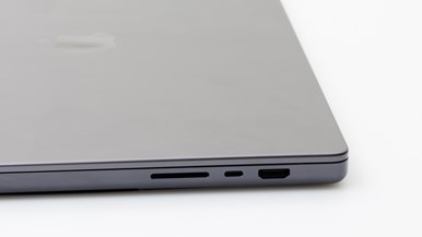 Apple MacBook Pro 16-inch (A3403)