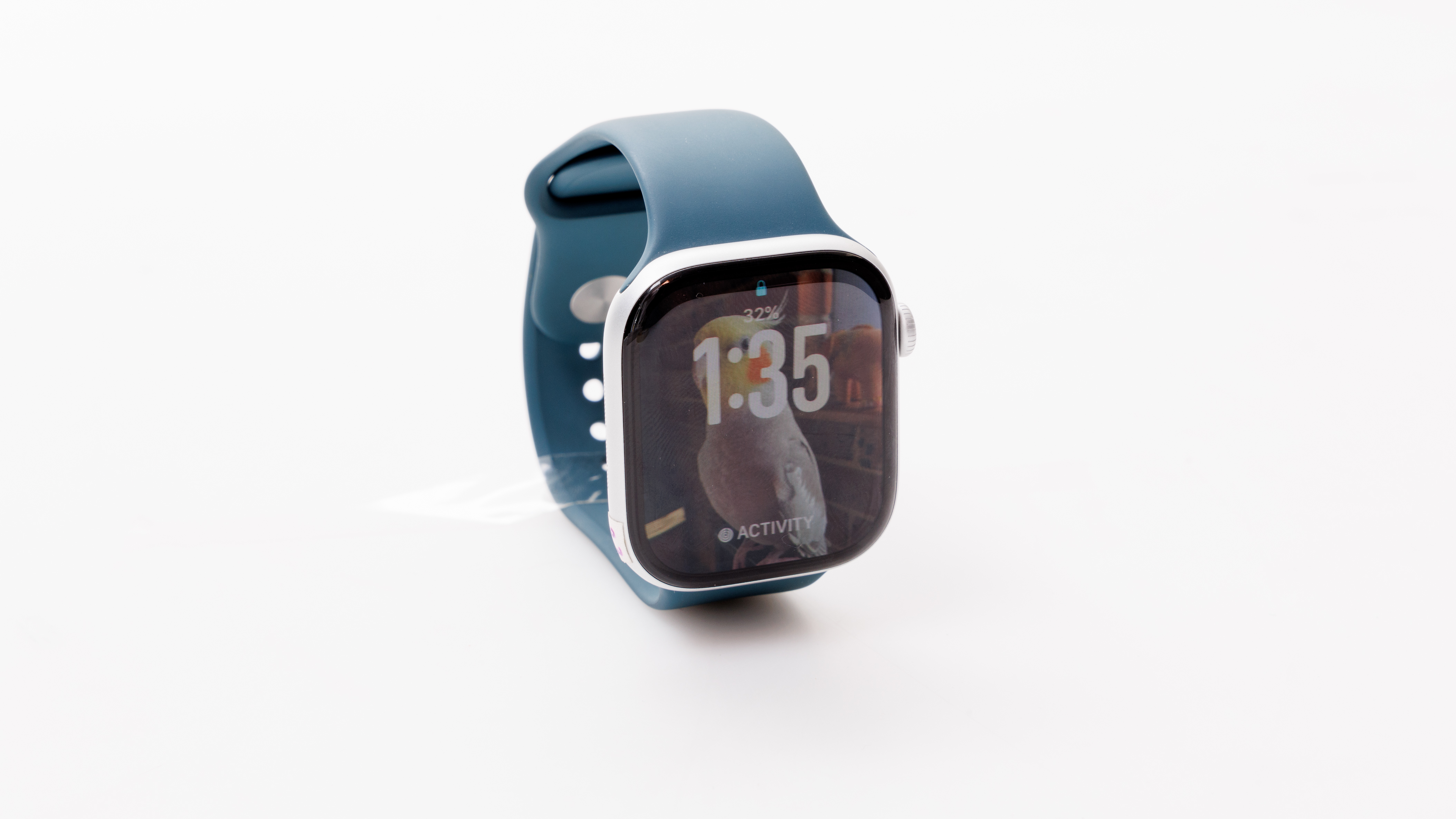 Apple Watch Series 10 46mm Silver Aluminium GPS, Lake Green Sport Band M/L