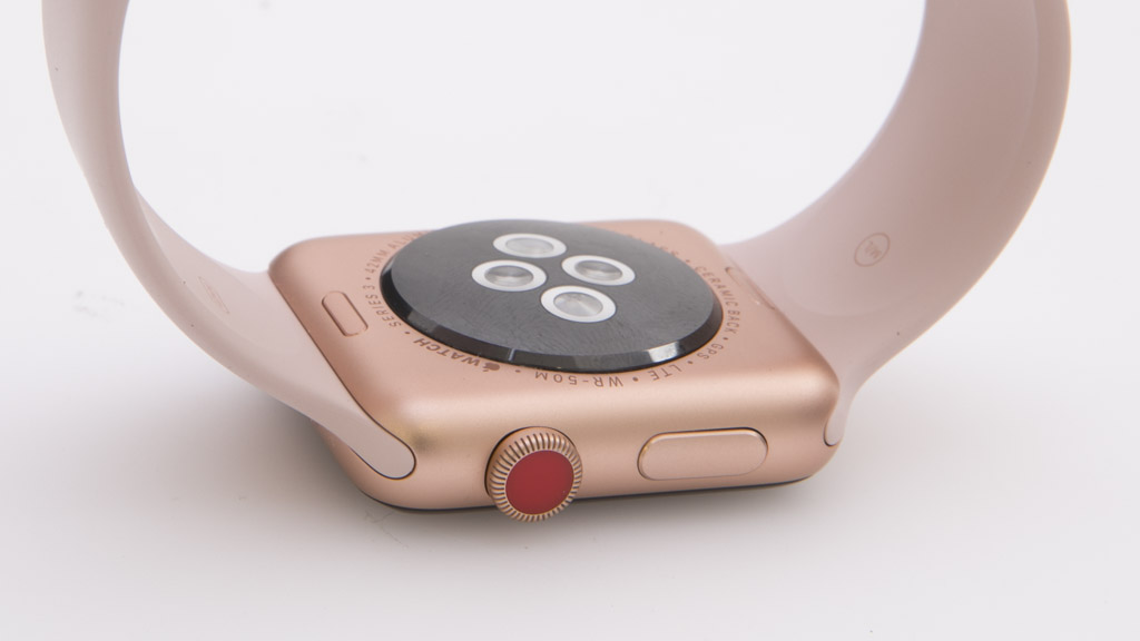 Apple Watch Series 3 (Cellular) 42mm Review | Fitness tracker and smartwatch | CHOICE