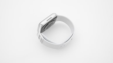 Apple Watch Series 8 (GPS) 45mm with sport band