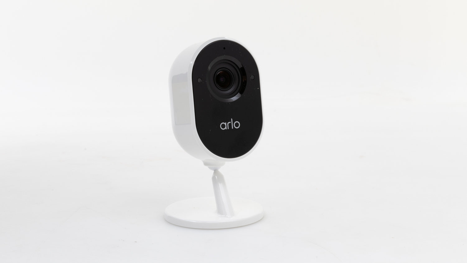 Arlo Essential Indoor Camera (VMC2040-100AUS) carousel image