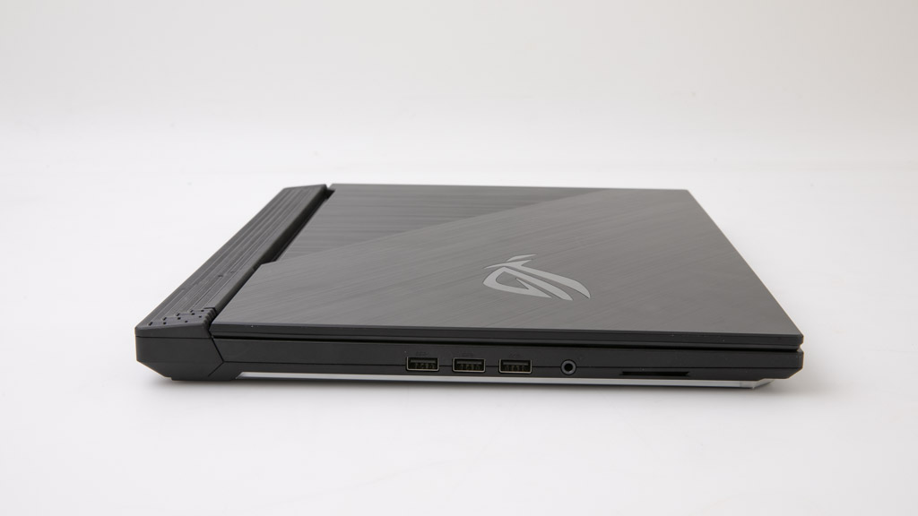 Asus ROG Strix G (G531GT-BQ012T)