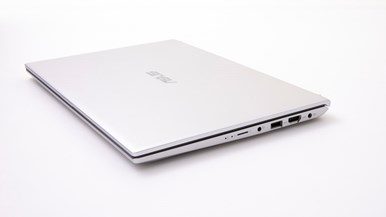 Asus VivoBook 14 (F420F)