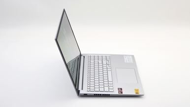 Asus Vivobook 16 OLED (M1605N)