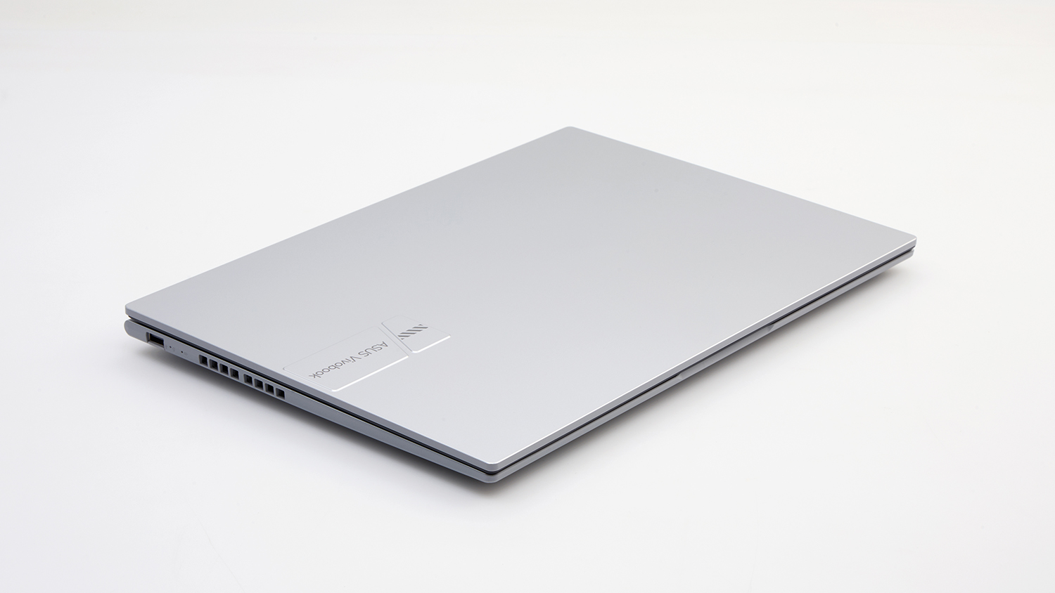 Asus Vivobook 16 OLED (M1605N)
