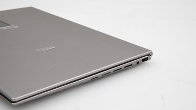 ASUS ZenBook 14X OLED Space Edition (UX5401Z)