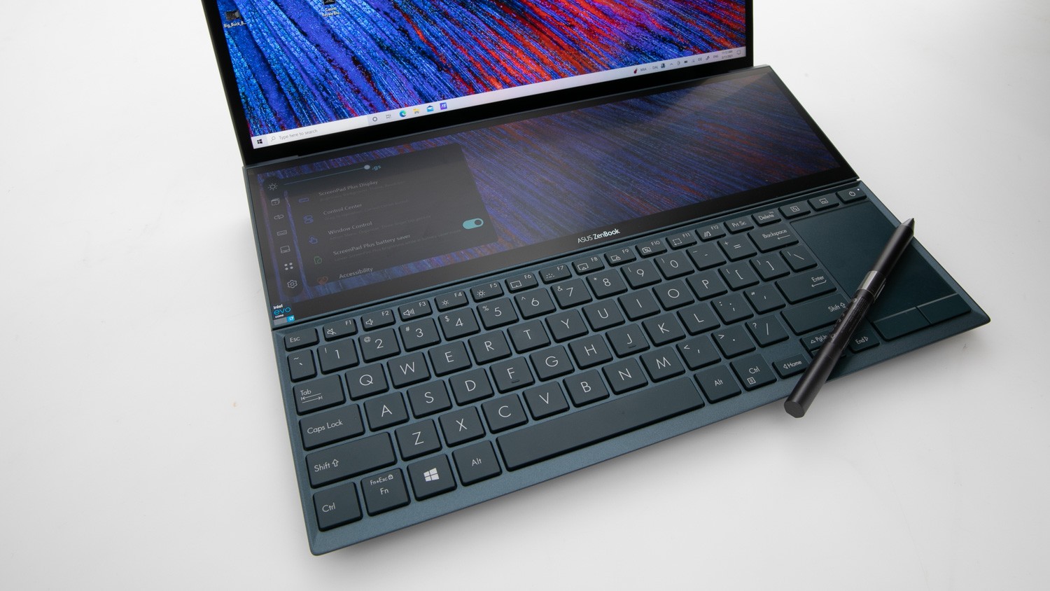 ASUS ZenBook Duo UX482E