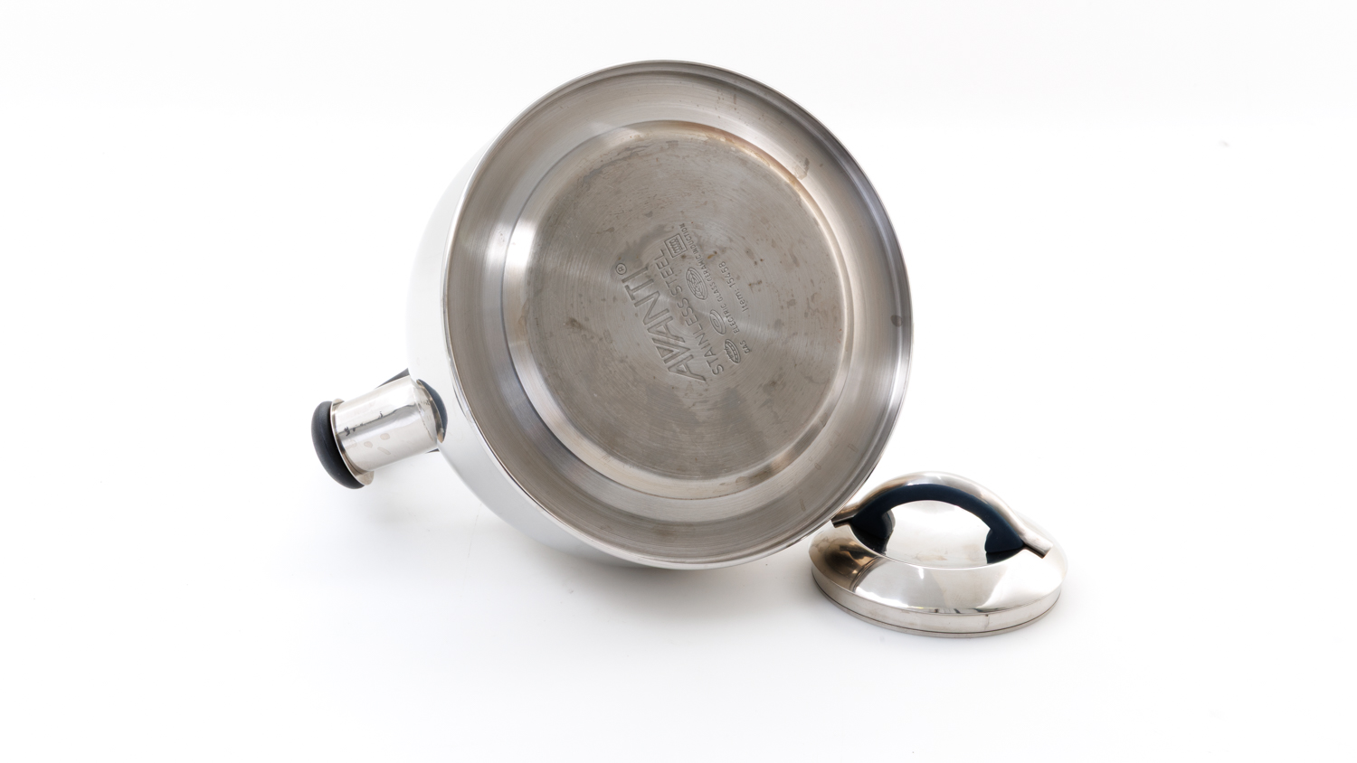 Avanti Asola Whistling Kettle Silver 2.5L 15458