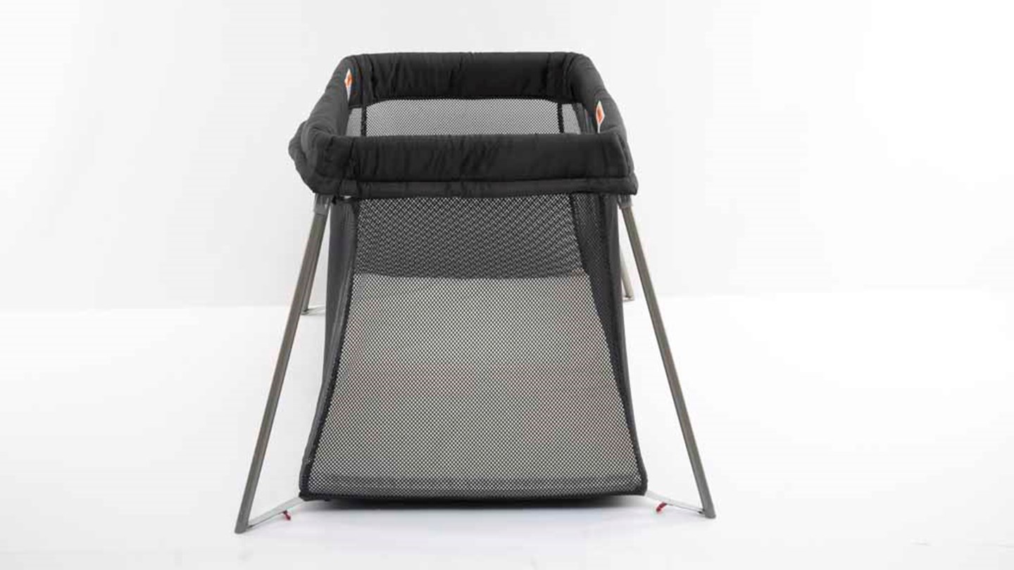 Baby Björn Travel Cot Easy Go Review Portable cot CHOICE