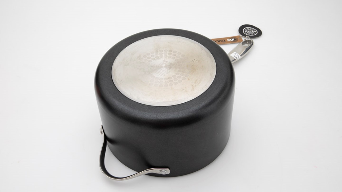 Baccarat ID3 Hard Anodised Saucepan with Lid 20 x 12cm Review