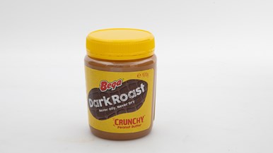 Bega Dark Roast Crunchy