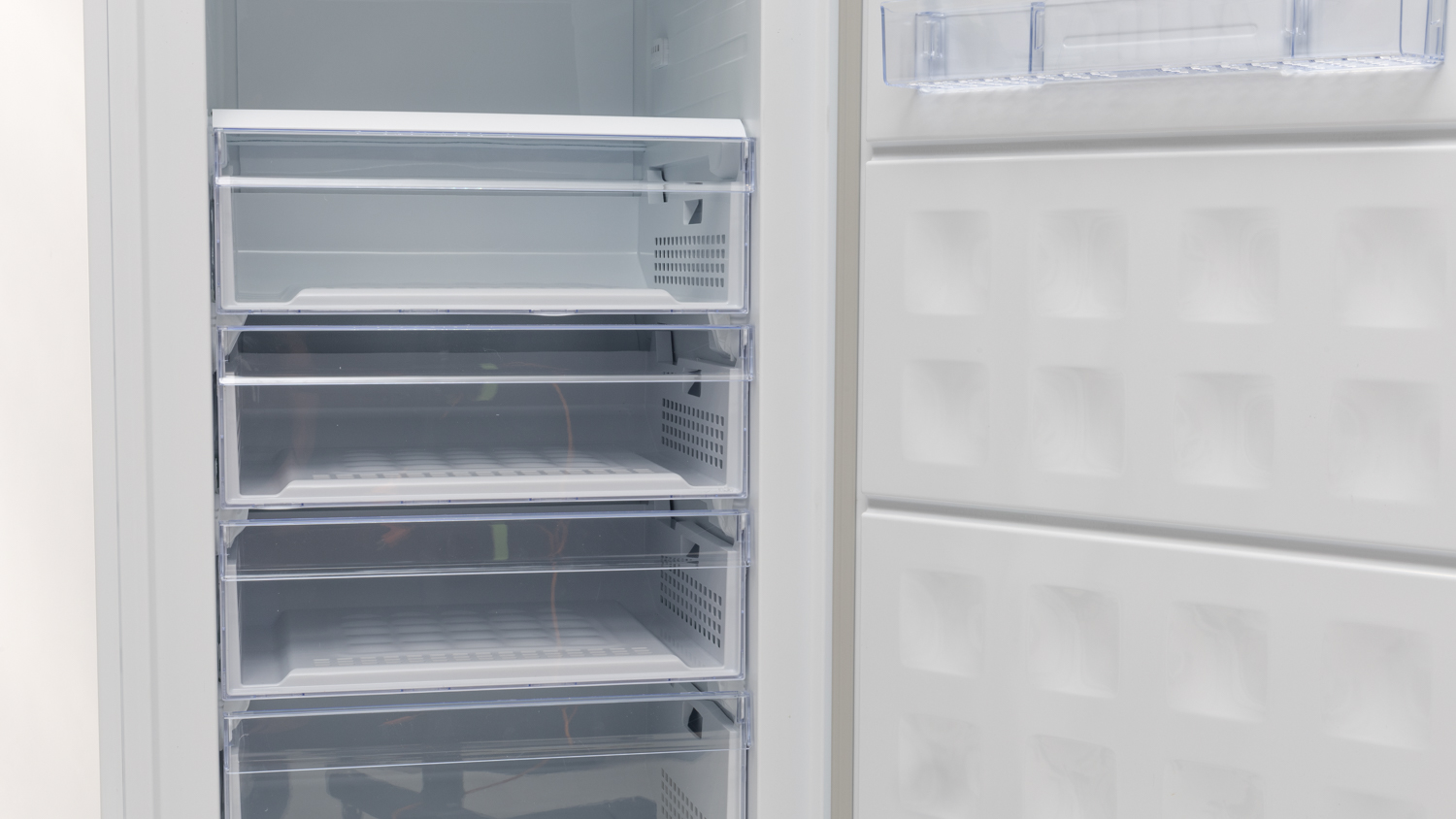 Beko BVF404W