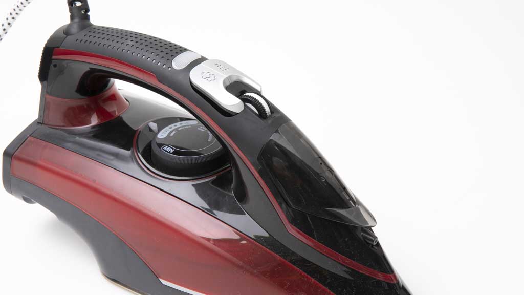 Bellini 2400W Ceramic Steam Boost Iron - BCSI20