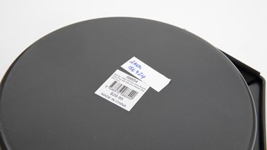 Benzer Bake Off Non-Stick Round Cake Pan with Silicone handle grip