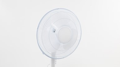 Big W Brilliant Basics 40cm Pedestal Fan TX-1608B