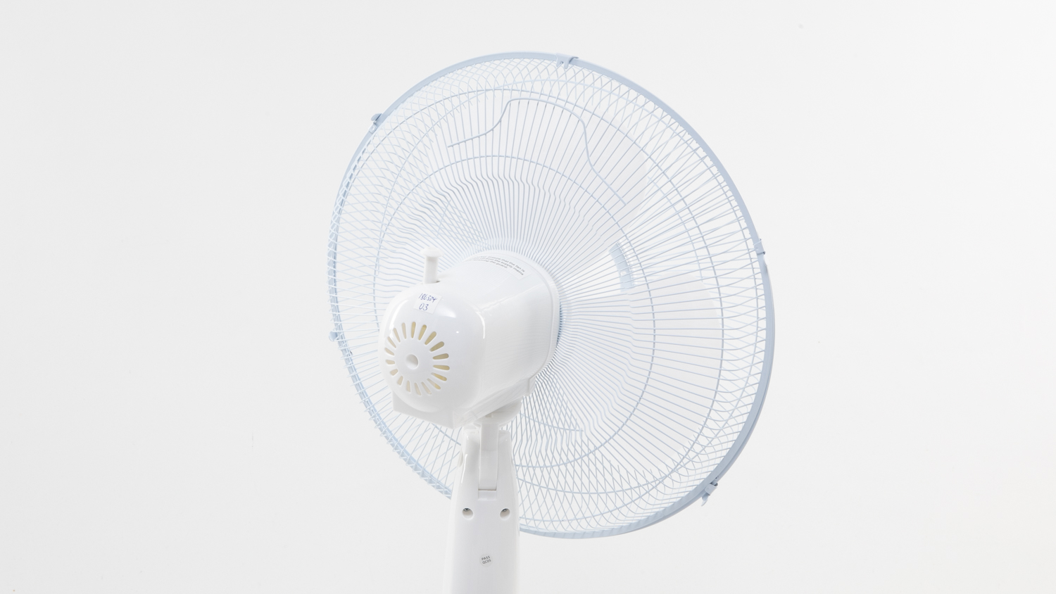 Big W Brilliant Basics 40cm Pedestal Fan TX-1608B