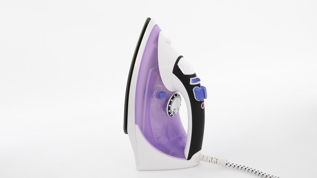 Big W Brilliant Basics KB-152A2 Steam Iron