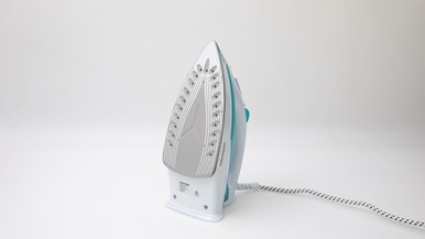 Big W Contempo 2200 Watt Steam Iron - KB-153