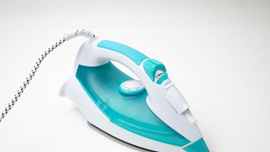 Big W Contempo 2200 Watt Steam Iron - KB-153
