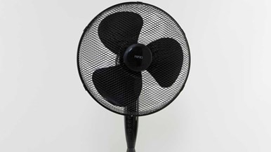 Big W Fenici 40cm Pedestal Fan Black FRD40A1BGA