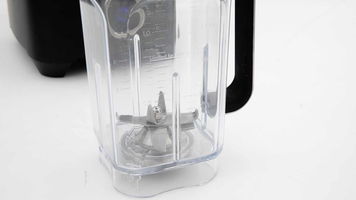 BioChef Apollo Vacuum Blender Review Blender CHOICE