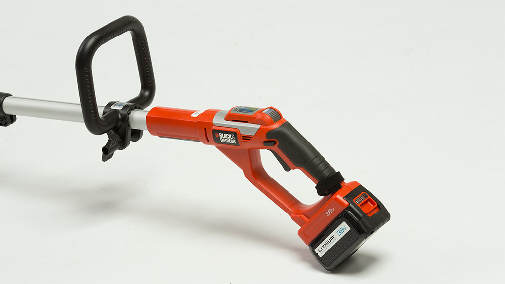 Black & Decker Whipper Snipper GLC3630LXE Review Line trimmer CHOICE