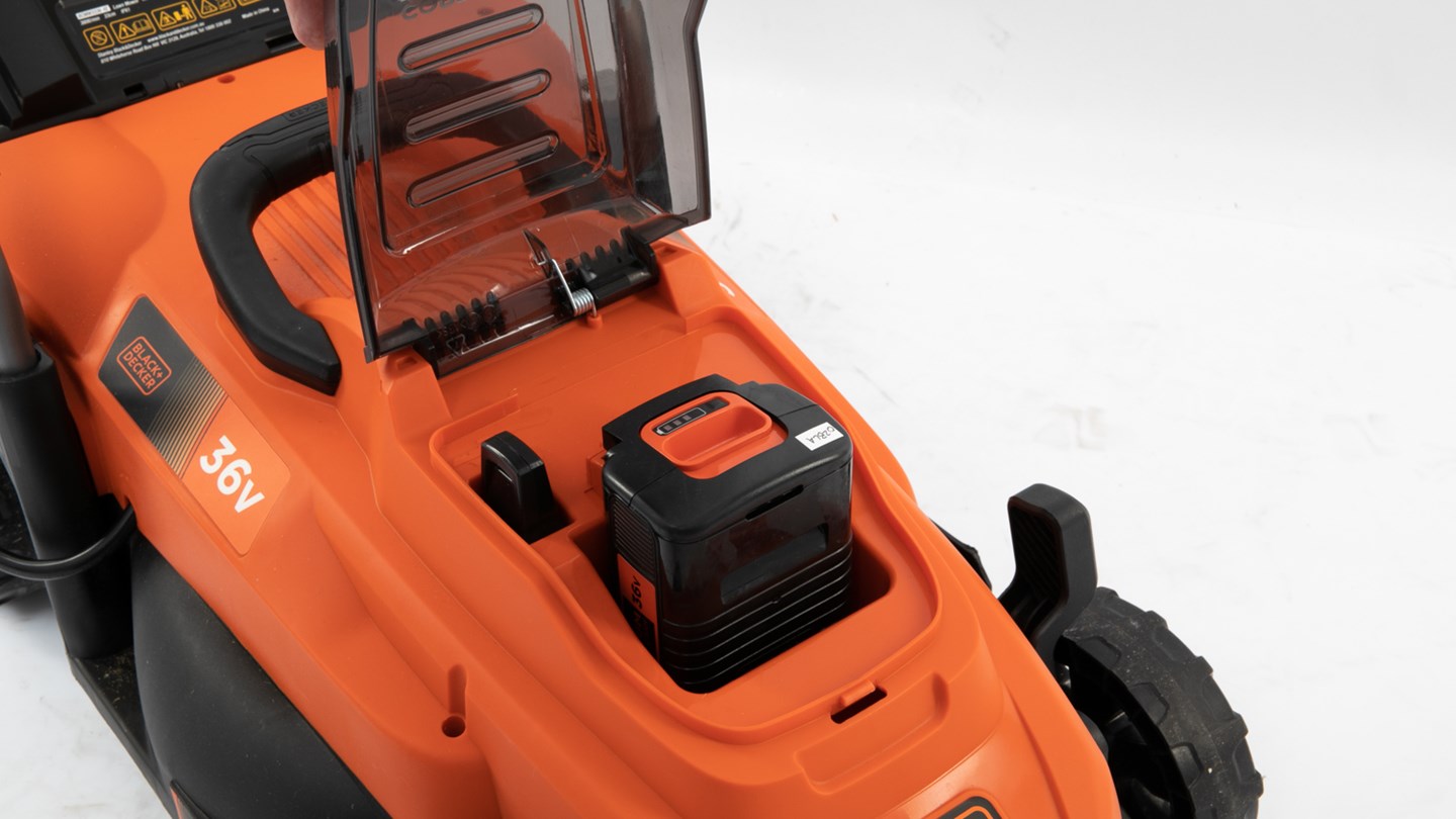 Black & Decker 36V Cordless 2.5Ah Compact Mower (BCMW3336L1XE) Review