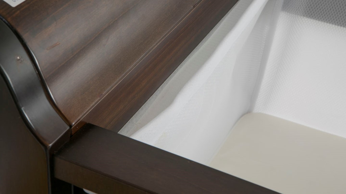 Boori Sleigh BSLBAS/EO Review and bedside sleeper