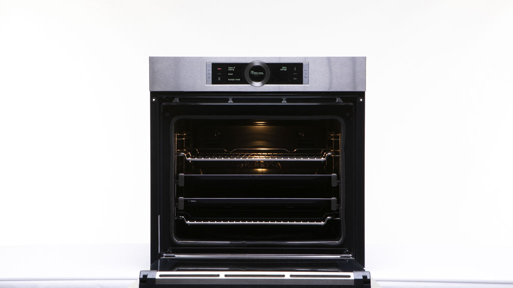 Bosch 60cm Serie 8 Electric Built-In Pyrolytic Oven HBG6767S1A