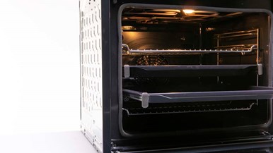 Bosch 60cm Serie 8 Electric Built-In Pyrolytic Oven HBG6767S1A