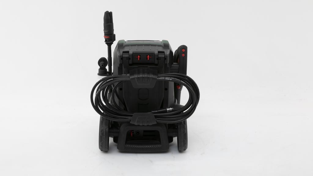 Bosch Universal Aquatak 130