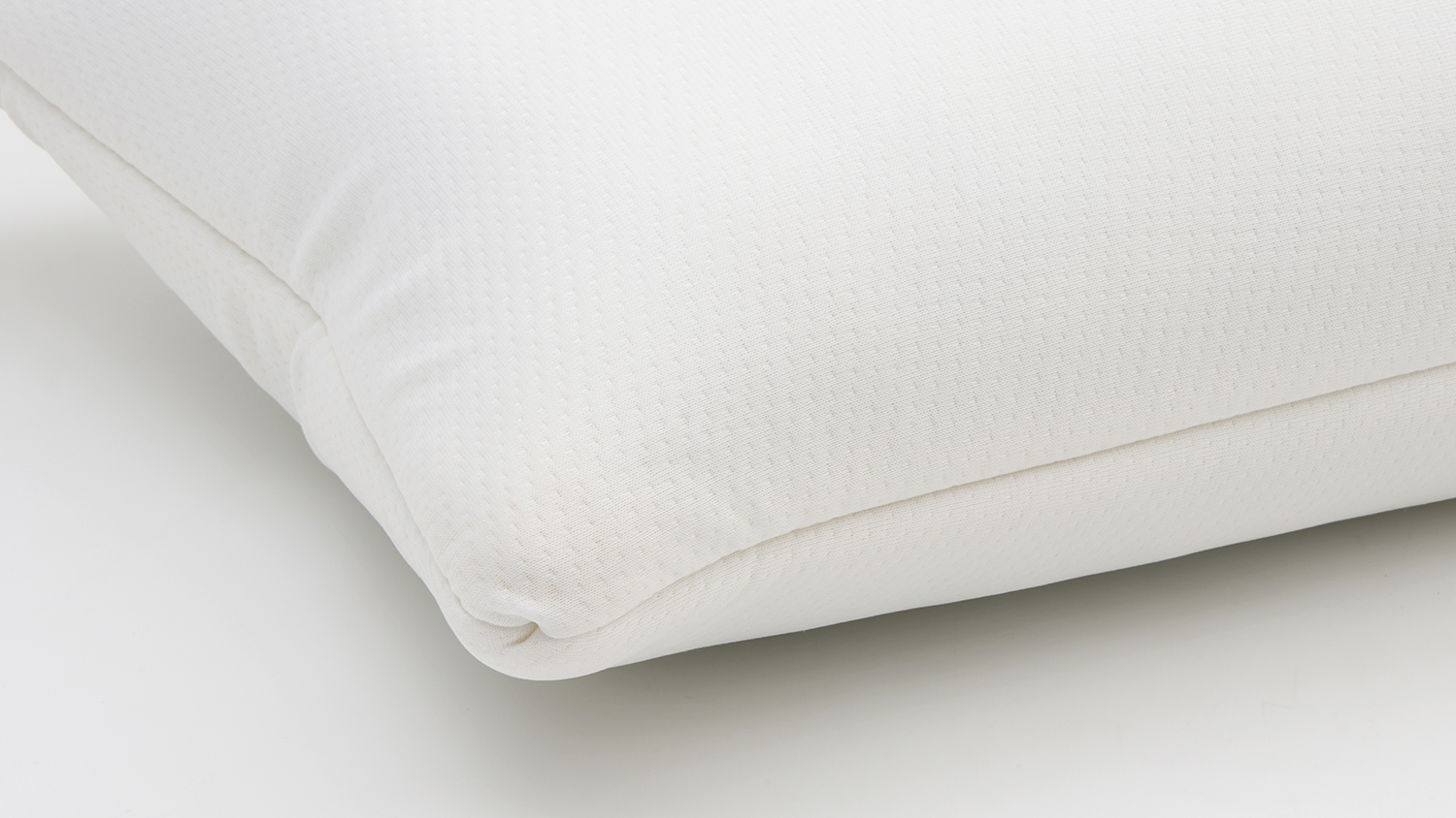 Brampton House Memory Foam Pillow